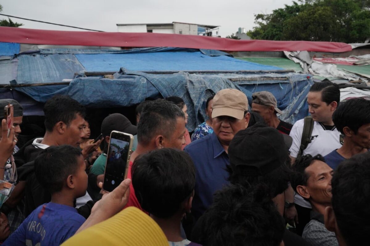 Sentuhan Kemanusiaan: Presiden Prabowo Tawarkan Solusi Hunian Layak bagi Warga Bantaran Rel Senen